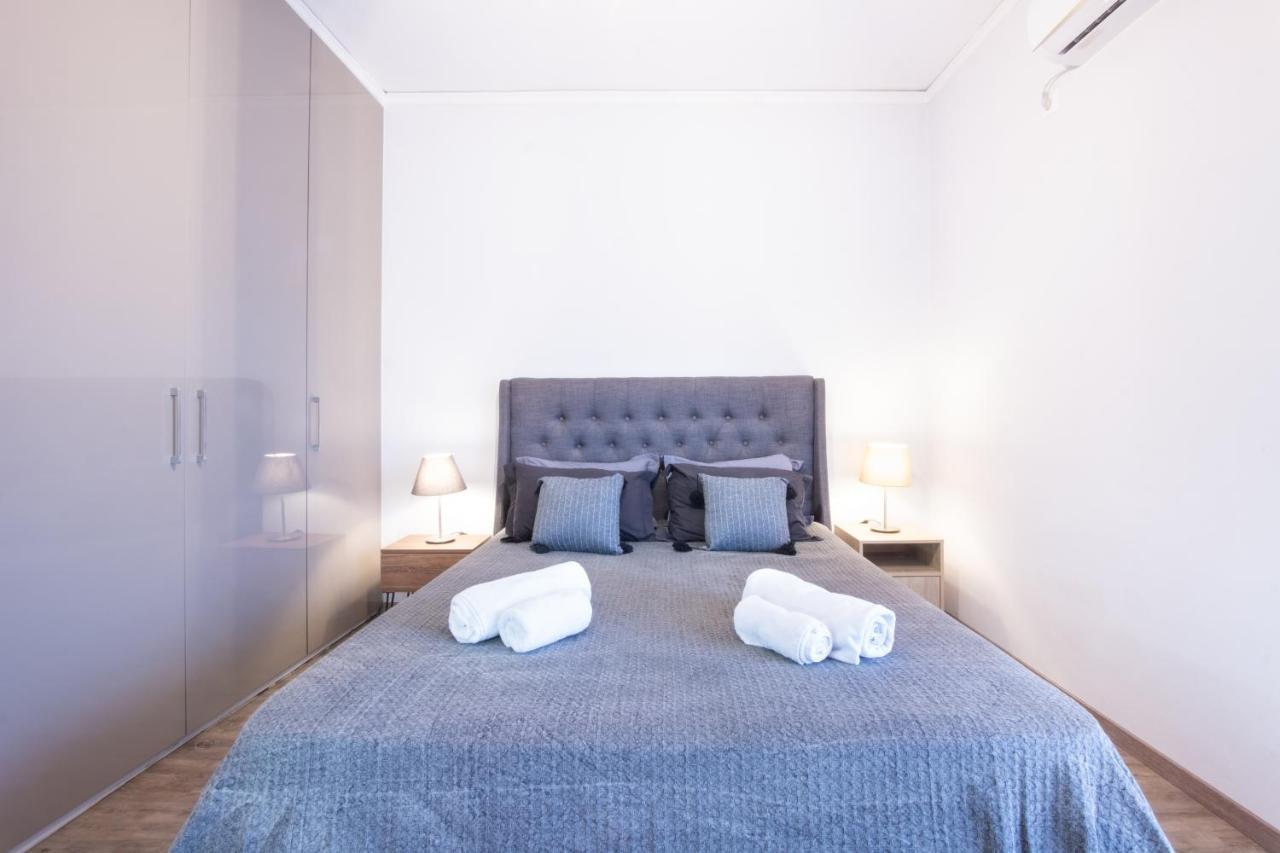Apartment With Parking Near Medical Center Athena Bagian luar foto