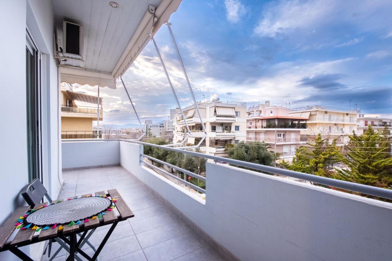 Apartment With Parking Near Medical Center Athena Bagian luar foto