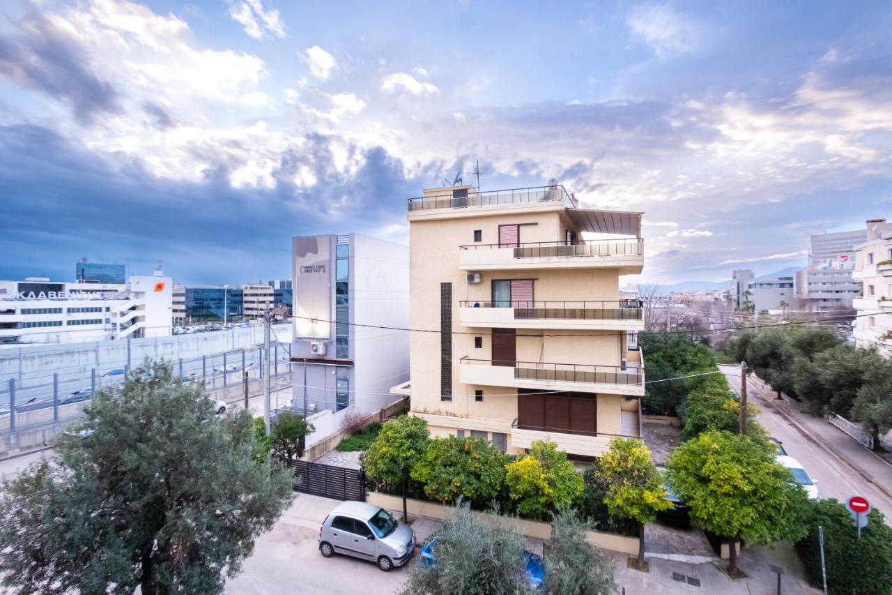 Apartment With Parking Near Medical Center Athena Bagian luar foto